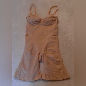 Seamless Tan Body Shaper Bodysuit Sz L/XL